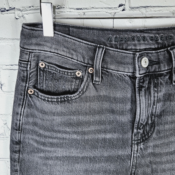 AMERICAN EAGLE | 90s bootcut distressed busted knee jeans 2022 - Picture 3 of 8